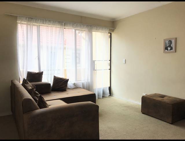 1 BEDROOM TOWNHOUSE RENTED IN ESTHER PARK